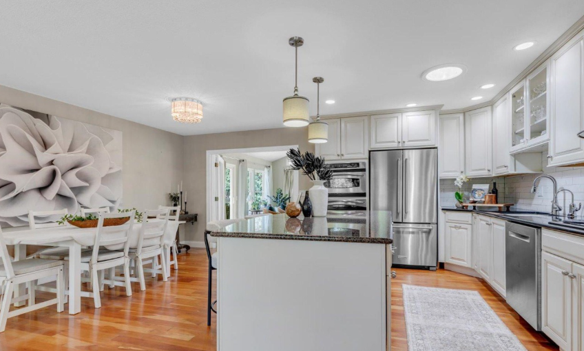 dining kitchen - Boulder Staged by KISS Designs